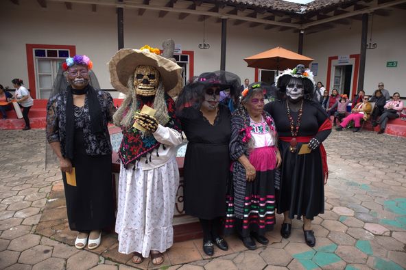 Nuestro Presidente Municipal refrenda su compromiso con la Casa Zacapoaxtla y sus habitantes.