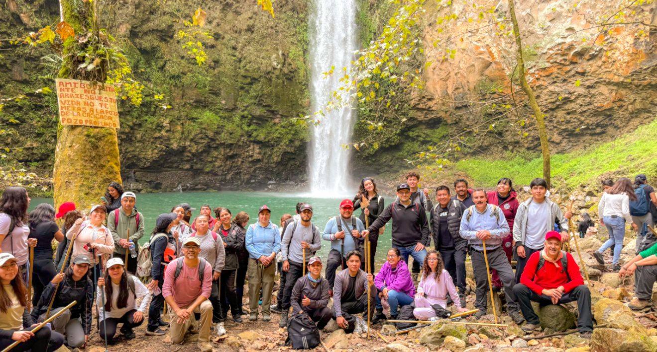 Última caminata del año «Senderos de Zacapoaxtla»