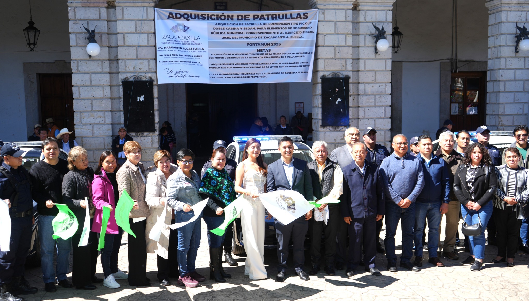 Margarito Rojas Parra refuerza la seguridad en Zacapoaxtla con la entrega de siete patrullas.